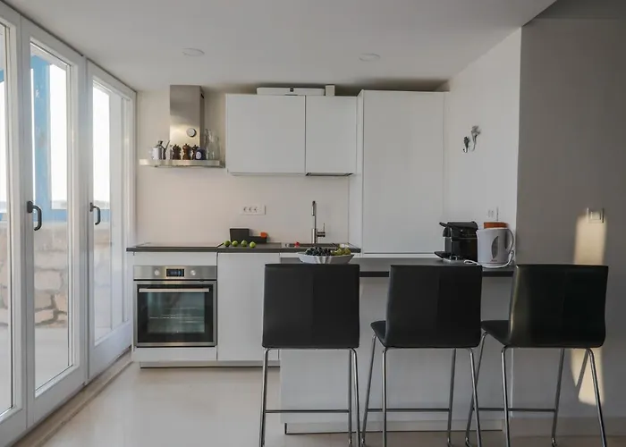 Dom wakacyjny Penthouse In Old Dalmatian House - Flybridge
