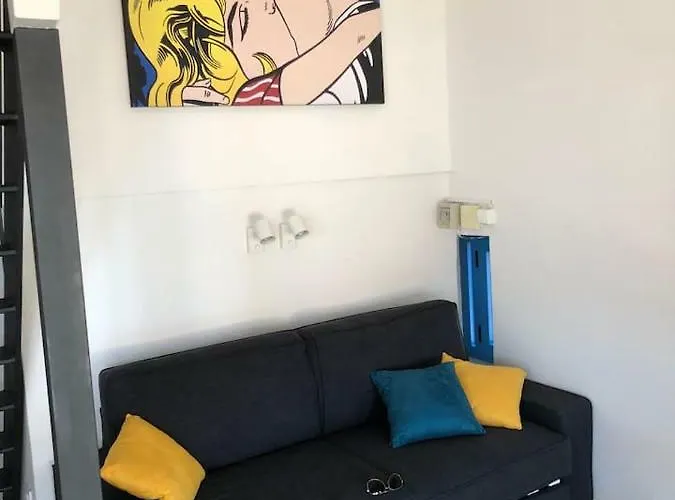 Penthouse In Old Dalmatian House - Flybridge * Hvar Town