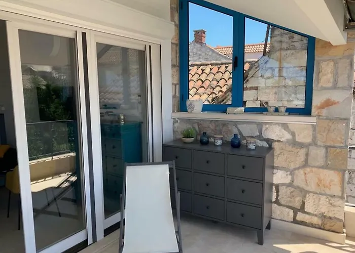 Dom wakacyjny Penthouse In Old Dalmatian House - Flybridge